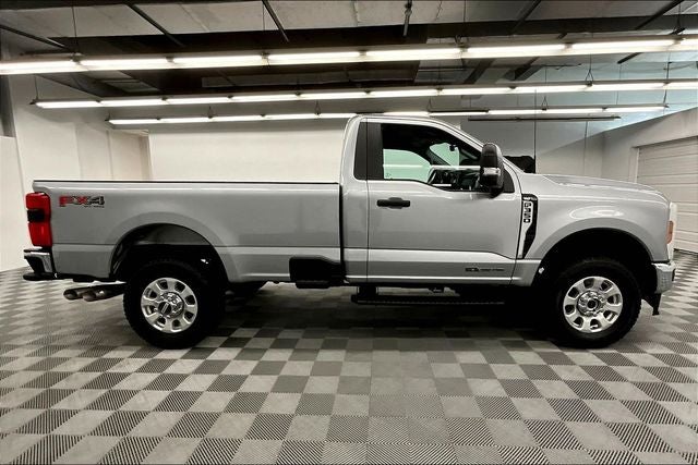 2024 Ford F-350SD XLT 4x4 - Diesel - Blind Spot Detection - Remote Start