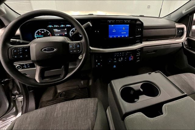 2024 Ford F-350SD XLT 4x4 - Diesel - Blind Spot Detection - Remote Start