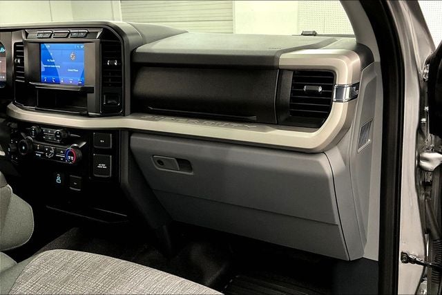 2024 Ford F-350SD XLT 4x4 - Diesel - Blind Spot Detection - Remote Start