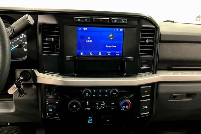 2024 Ford F-350SD XLT 4x4 - Diesel - Blind Spot Detection - Remote Start