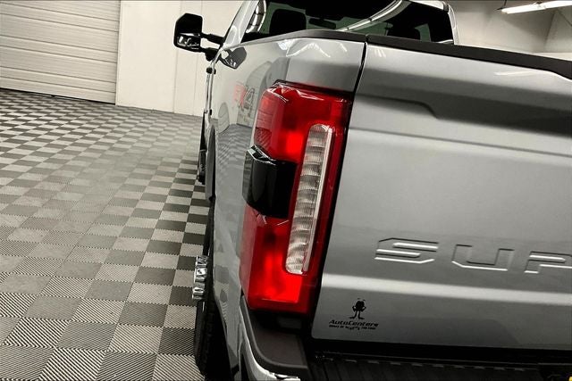 2024 Ford F-350SD XLT 4x4 - Diesel - Blind Spot Detection - Remote Start