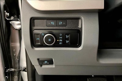 2024 Ford F-350SD XLT 4x4 - Diesel - Blind Spot Detection - Remote Start