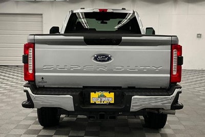 2024 Ford F-350SD XLT 4x4 - Diesel - Blind Spot Detection - Remote Start