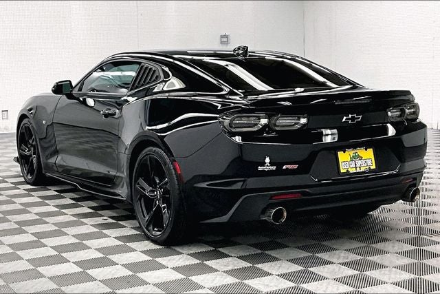 2022 Chevrolet Camaro 2LT 2LT