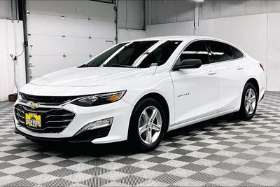 2023 Chevrolet Malibu LS Apple CarPlay/Android Auto - Rear Camera