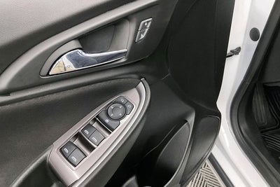 2023 Chevrolet Malibu LS Apple CarPlay/Android Auto - Rear Camera