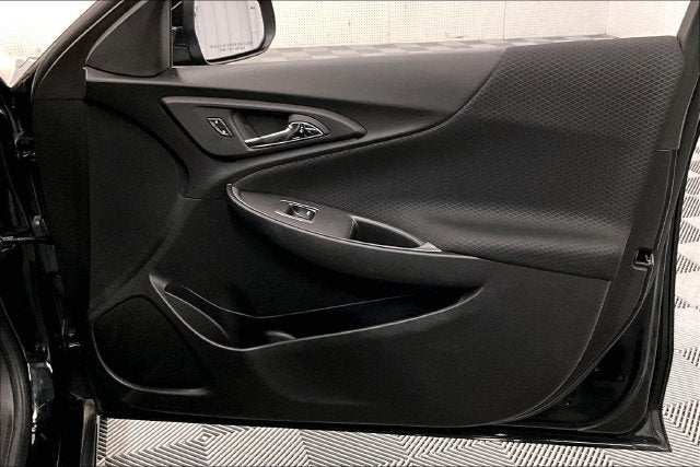 2024 Chevrolet Malibu RS Remote Start - Blind Spot Detection