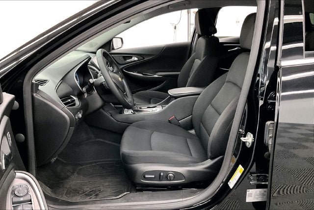 2024 Chevrolet Malibu RS Remote Start - Blind Spot Detection