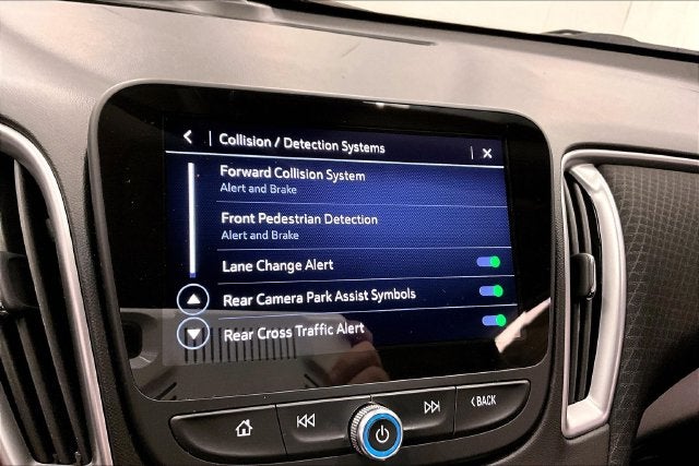 2024 Chevrolet Malibu RS Remote Start - Blind Spot Detection