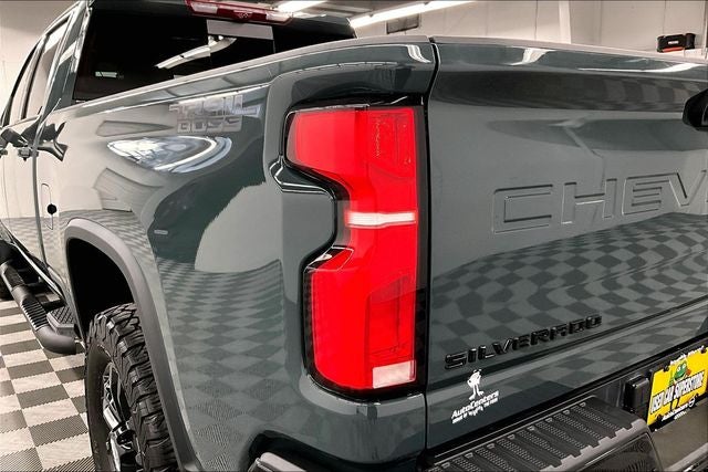 2025 Chevrolet Silverado 2500HD LTZ 4x4 - Diesel - Trailboss Pkg - Sunroof