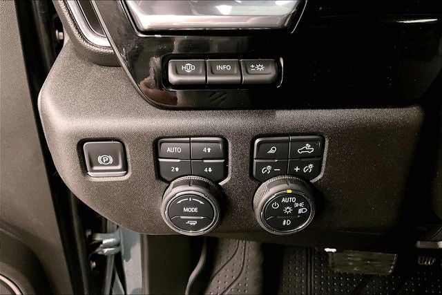 2025 Chevrolet Silverado 2500HD LTZ 4x4 - Diesel - Trailboss Pkg - Sunroof