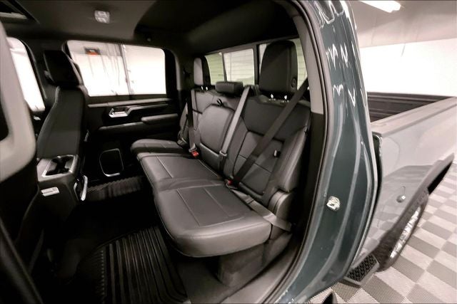 2025 Chevrolet Silverado 2500HD LTZ 4x4 - Diesel - Sunroof - Htd/Cooled Leather