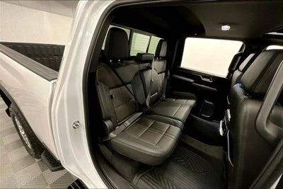 2025 Chevrolet Silverado 2500HD High Country 4x4 - Diesel - Premium Pkg - Sunroof