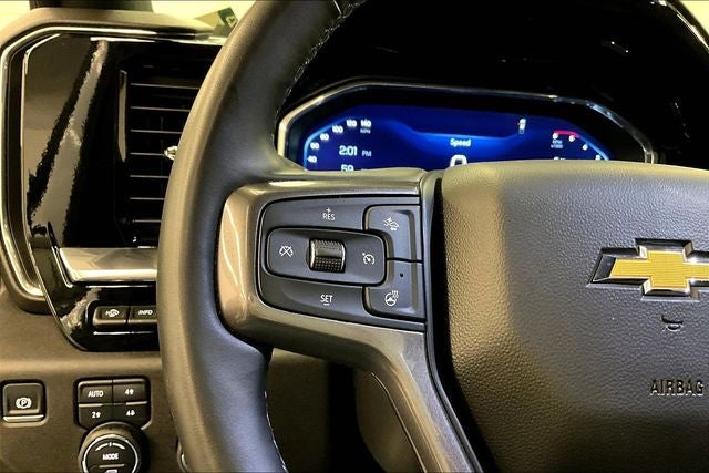 2025 Chevrolet Silverado 2500HD High Country 4x4 - Diesel - Premium Pkg - Sunroof