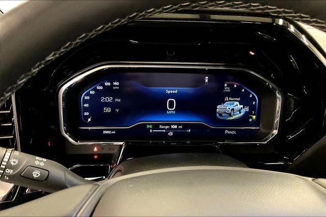 2025 Chevrolet Silverado 2500HD High Country 4x4 - Diesel - Premium Pkg - Sunroof