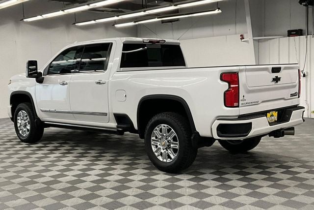 2025 Chevrolet Silverado 2500HD High Country