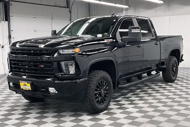 2023 Chevrolet Silverado 2500HD LTZ 4X4 - Diesel - Midnight Edition - Sunroof