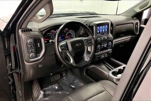 2023 Chevrolet Silverado 2500HD LTZ 4X4 - Diesel - Midnight Edition - Sunroof