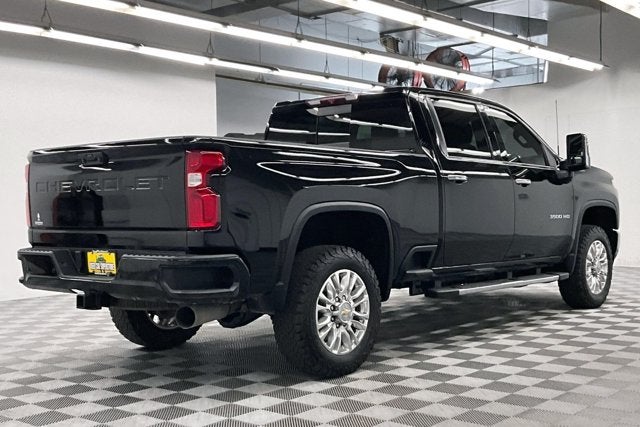 2022 Chevrolet Silverado 3500HD High Country 4x4-Diesel-Sunroof-Htd/Cooled Leather