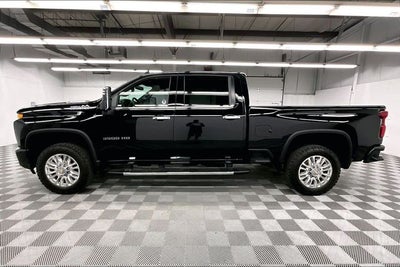 2022 Chevrolet Silverado 3500HD High Country 4x4-Diesel-Sunroof-Htd/Cooled Leather