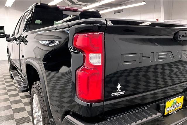 2022 Chevrolet Silverado 3500HD High Country 4x4-Diesel-Sunroof-Htd/Cooled Leather