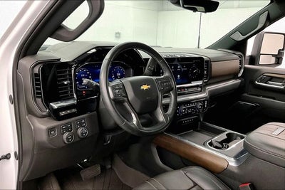 2024 Chevrolet Silverado 3500HD High Country Long Bed-Dually-4x4-Diesel-Sunroof
