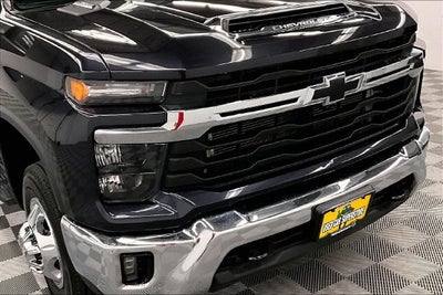 2024 Chevrolet Silverado 3500HD LT Dually-4x4-Diesel-Htd Leather-Blind Spot Monitor