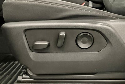 2023 Chevrolet Silverado 1500 Custom 4x4 - Trailering Pkg - Remote Start - 20'' Wheels