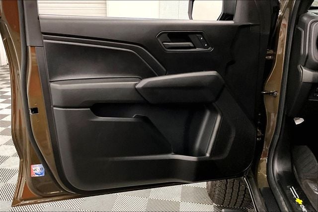 2024 Chevrolet Colorado Trail Boss 4x4-Trailer Pkg-Apple CarPlay/Android Auto