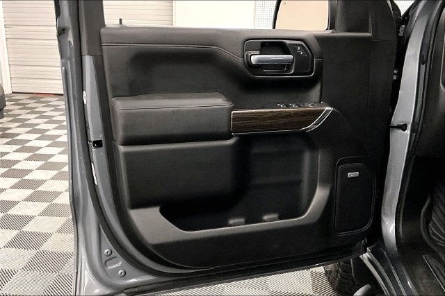 2021 Chevrolet Silverado 1500 LT Trail Boss 4X4-Sunroof-Heated Leather