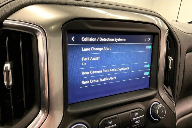 2021 Chevrolet Silverado 1500 LT Trail Boss 4X4-Sunroof-Heated Leather