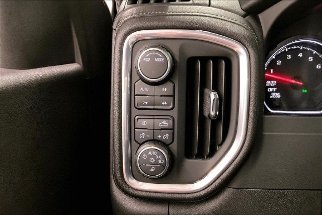 2021 Chevrolet Silverado 1500 LT Trail Boss 4X4-Sunroof-Heated Leather
