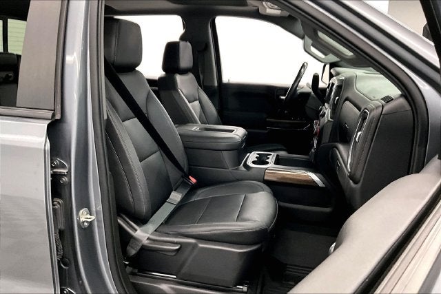 2021 Chevrolet Silverado 1500 LT Trail Boss 4X4-Sunroof-Heated Leather