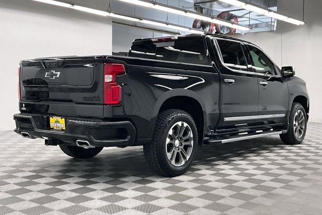 2024 Chevrolet Silverado 1500 High Country 4x4 - Diesel - Sunroof - Htd/Cooled Leather