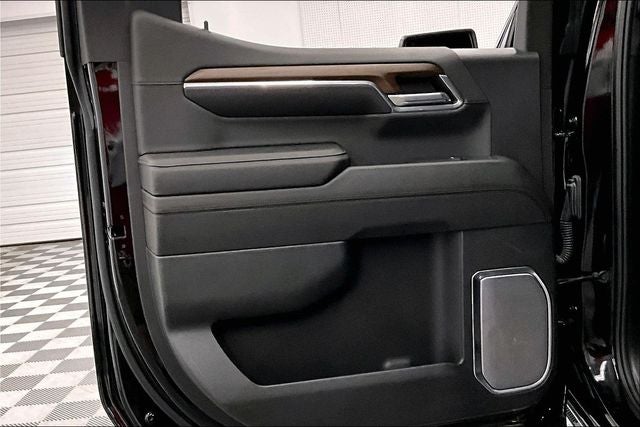 2024 Chevrolet Silverado 1500 High Country 4x4 - Diesel - Sunroof - Htd/Cooled Leather