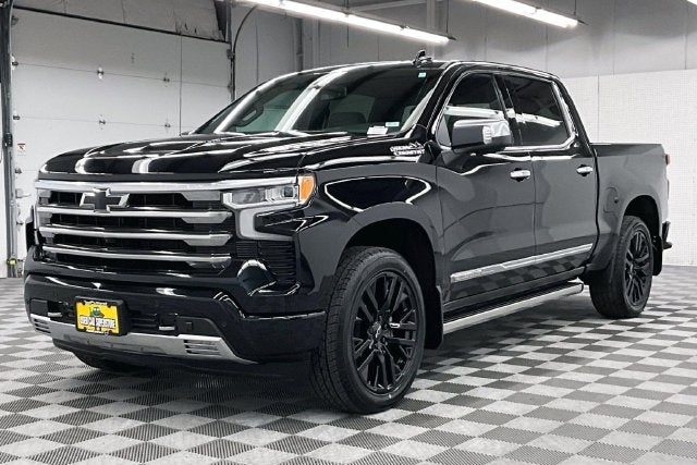 2023 Chevrolet Silverado 1500 High Country 4x4-Sunroof-Htd/Cooled Leather-22'' Wheels