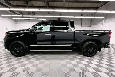 2023 Chevrolet Silverado 1500 High Country 4x4-Sunroof-Htd/Cooled Leather-22'' Wheels
