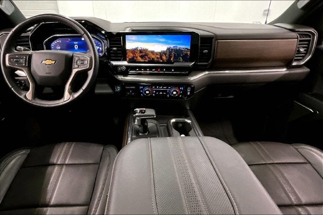 2023 Chevrolet Silverado 1500 High Country 4x4-Sunroof-Htd/Cooled Leather-22'' Wheels