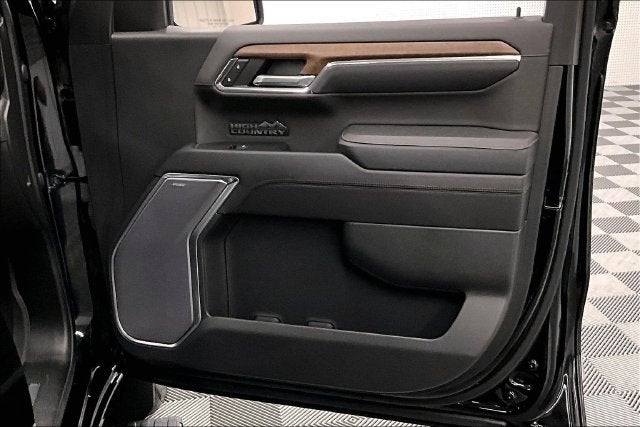 2023 Chevrolet Silverado 1500 High Country 4x4-Sunroof-Htd/Cooled Leather-22'' Wheels