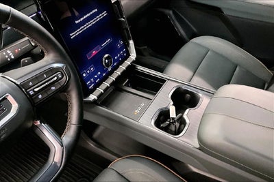 2024 GMC Acadia AT4 AWD-Heated Seats