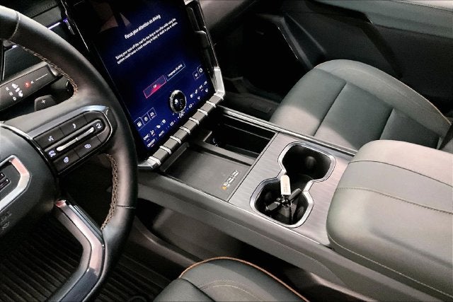2024 GMC Acadia AT4 AWD-Heated Seats