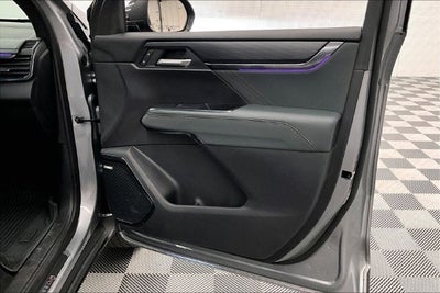 2024 GMC Acadia AT4 AWD-Heated Seats