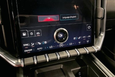 2024 GMC Acadia AT4 AWD-Heated Seats