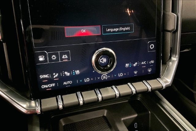 2024 GMC Acadia AT4 AWD-Heated Seats