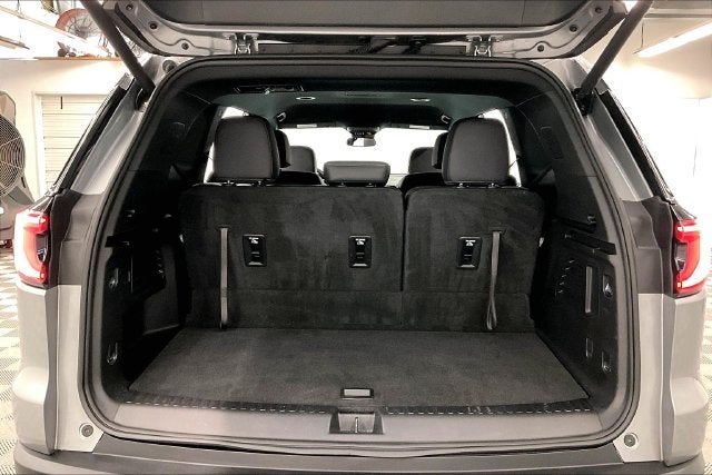2024 GMC Acadia AT4 AWD-Heated Seats