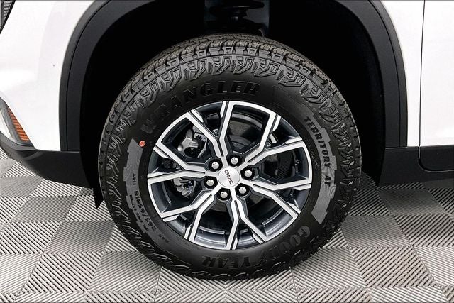 2025 GMC Acadia AT4
