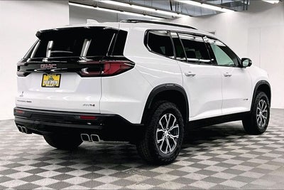 2025 GMC Acadia AT4