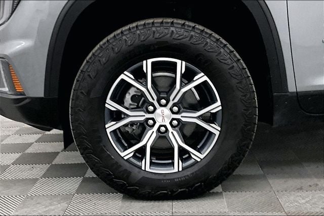 2025 GMC Acadia AT4 AWD - Adaptive Cruise - Blind Spot Detection