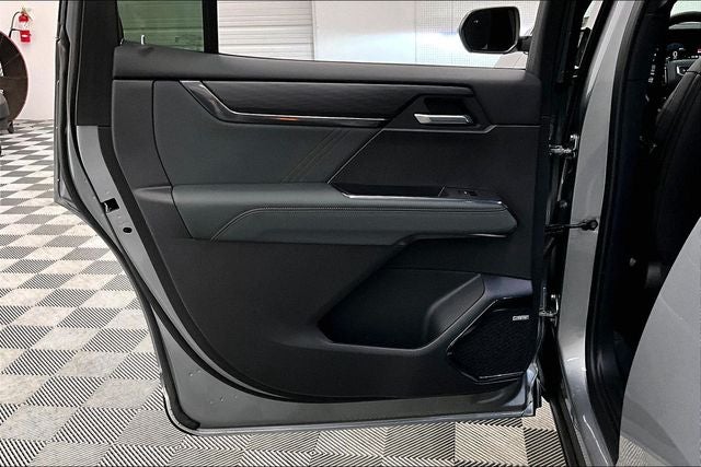 2025 GMC Acadia AT4 AWD - Adaptive Cruise - Blind Spot Detection