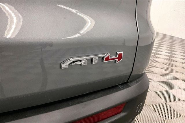 2025 GMC Acadia AT4 AWD - Adaptive Cruise - Blind Spot Detection